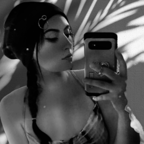 Slouch beanie hat with o-ring detail - Picture 8 of 15